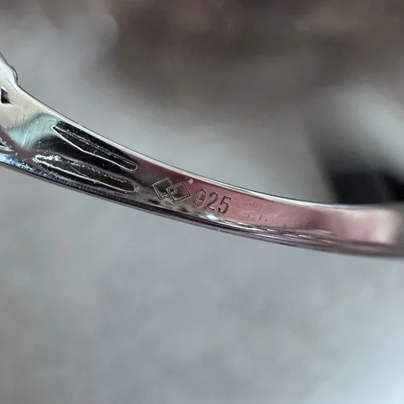 CZ fashion ring by Absolute - Picture 10 of 12